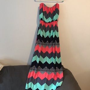 Women’s large strapless maxi dress